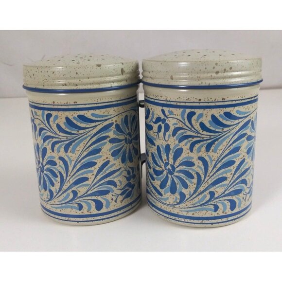 Vintage Avon Country Talc Shaker Floral Salt & Pepper Shakers Empty - Picture 1 of 15